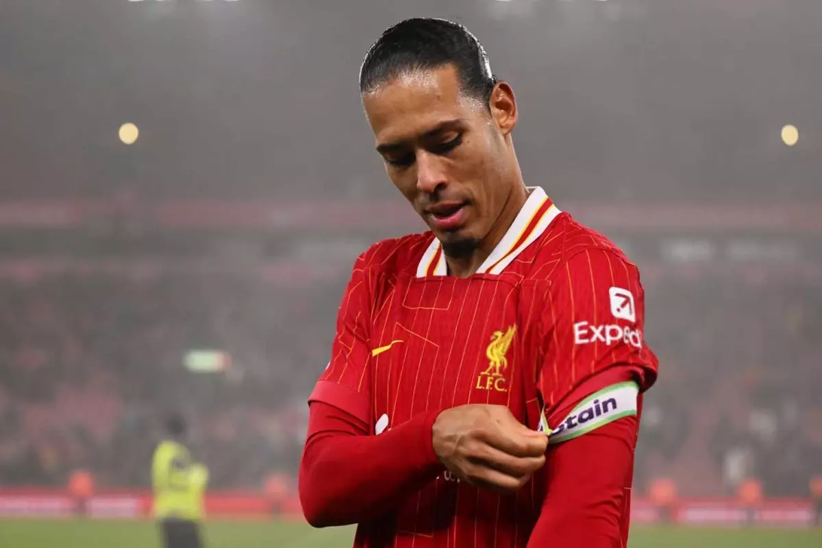 Galatasaray ile anılıyordu: Dünya devi, Van Dijk’a yüz vermedi